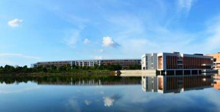 深圳成考学校