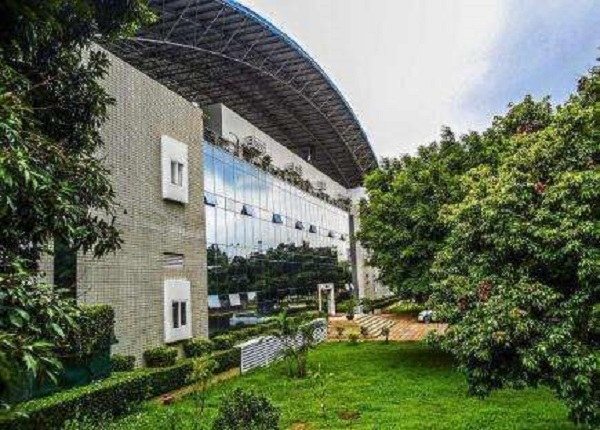 技工学校