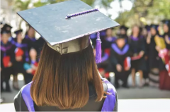 拿到学历文凭 你才能彰显个性