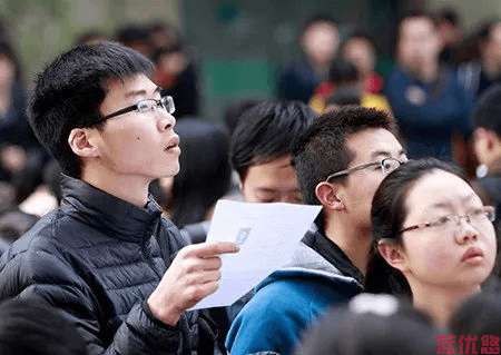 重庆大学自考本科有哪些专业，自考助学怎么样？