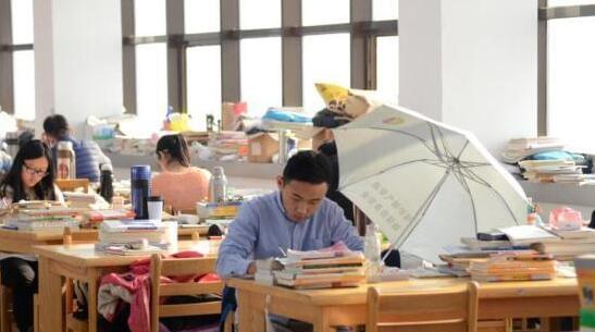 2020年高校网络教育专业学费上调系谣传_www.epx365.cn